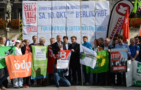 Pressefoto-Stop-TTIP-2